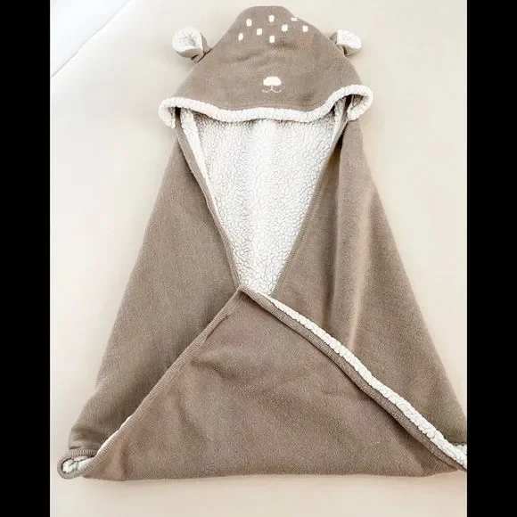 Pottery Barn Hooded Forest Friend Blanket - Picture 2 of 2